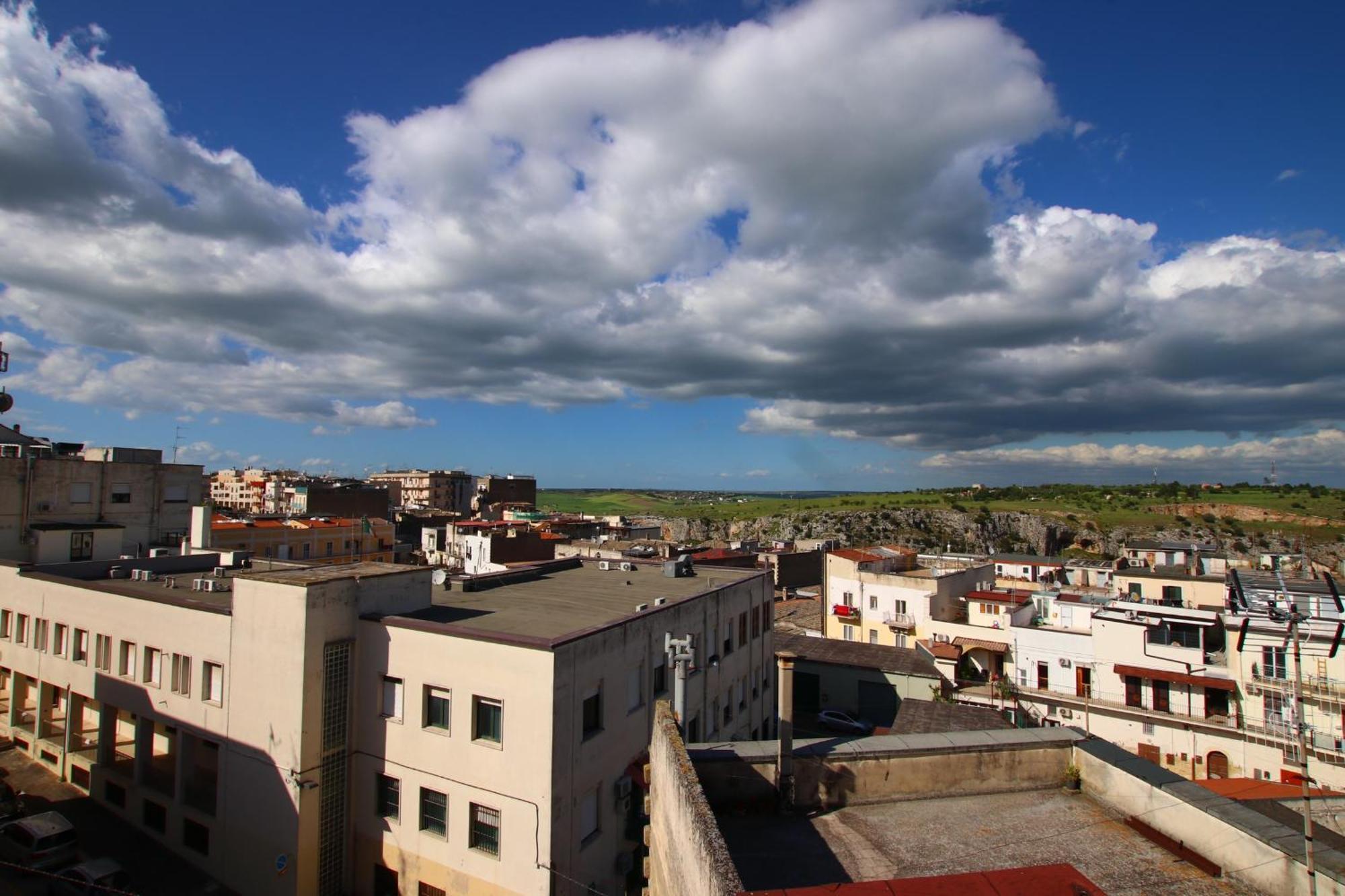 L' Alba Sulla Murgia Matera Bagian luar foto